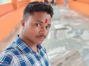 Teacher Laxman Barse Killed In Sukma