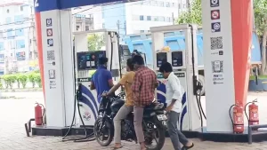 Raipur No Helmet No Petrol