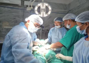 अंबिकापुर कैदी ने प्राइवेट पार्ट में डाली पेंसिल