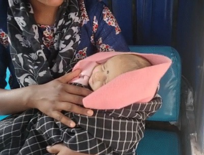 Bilaspur News: आंगनबाड़ी में एक साथ चार टीके लगाने से ढाई महीने की मासूम की मौत, परिजनों ने लगाया लापरवाही का आरोप