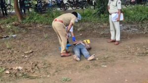 रायपुर साइंस कॉलेज मैदान अज्ञात युवक का शव