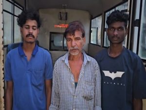 सरगुजा छात्रा जूं मारने वाला तेल पीकर आत्महत्या
