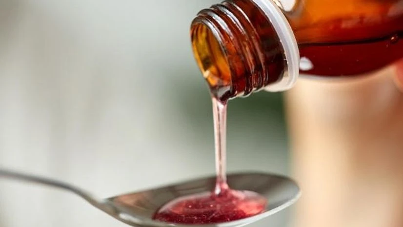 CG Cough Syrup Alert: मध्यप्रदेश में बच्चों की मौत के बाद छत्तीसगढ़ में अलर्ट, बिना डॉक्टर की पर्ची के नहीं बिकेगी कफ सिरप