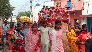 दिवाली में गौरा-गौरी की पूजा
