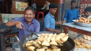 Durg samosa Vivad