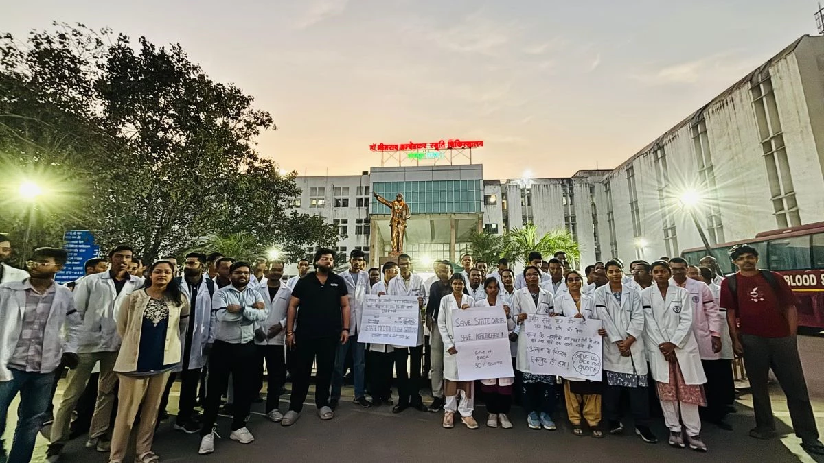 छत्तीसगढ़ की मेडिकल पीजी सीटों की नई नीति के,विरोध में उतरे डॉक्टर और मेडिकल छात्र