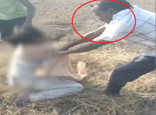 Raigarh Tamnar Breking: छत्तीसगढ़ के रायगढ़ जिले के तमनार ब्लॉक में JPL कोयला खदान के खिलाफ हुए प्रदर्शन के दौरान महिला आरक्षक की वर्दी फाड़ने के मामले में पुलिस ने अब तक 6 आरोपियों को गिरफ्तार कर लिया है, जबकि 1 आरोपी को हिरासत में लेकर पूछताछ की जा रही है। संभावना है कि उसे भी आज गिरफ्तार कर लिया जाएगा। इस घटना में किस आरोपी की क्या भूमिका रही, इसकी भी जानकारी सामने आई है।