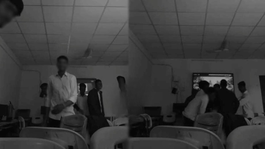 Balrampur School Viral Video: