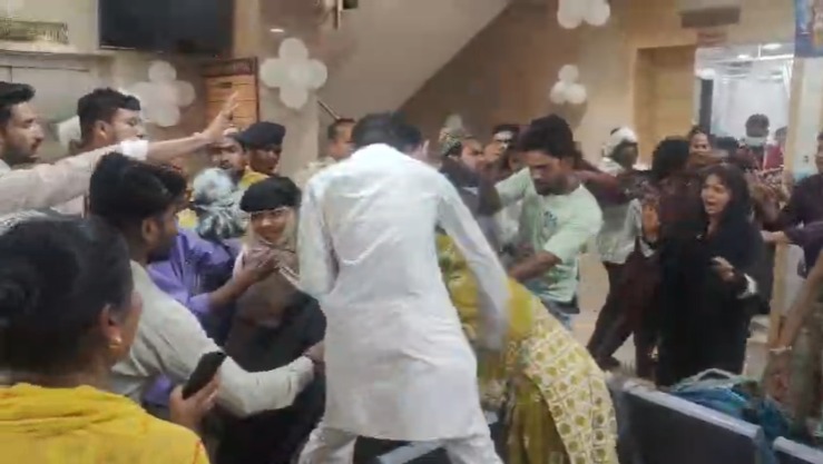 Raipur Navkar Hospital: