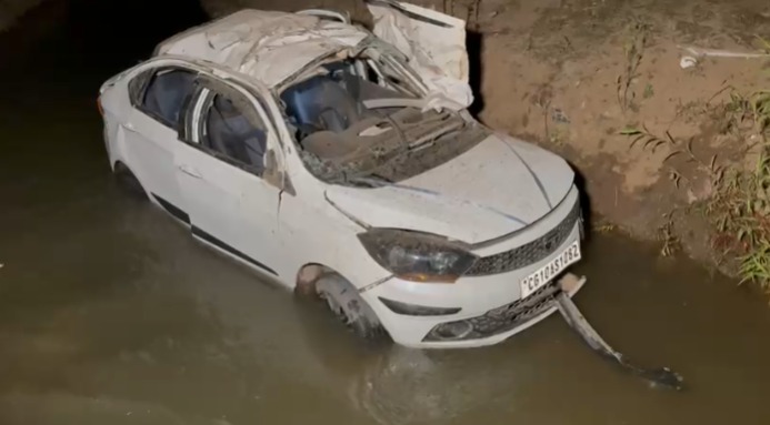 Kawardha Accident