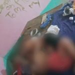 CG Video: छत्तीसगढ़ के कोरबा जिले में एक महिला को युवक के साथ आपत्तिजनक हालत में देखे जाने के बाद इलाके में हंगामा मच गया। घटना का वीडियो भी सामने आया है। स्थानीय लोगों ने युवक को पकड़ने की कोशिश की, लेकिन वह बाइक छोड़कर मौके से फरार हो गया। मामले की शिकायत सिविल लाइन थाना में दर्ज कराई गई है।
