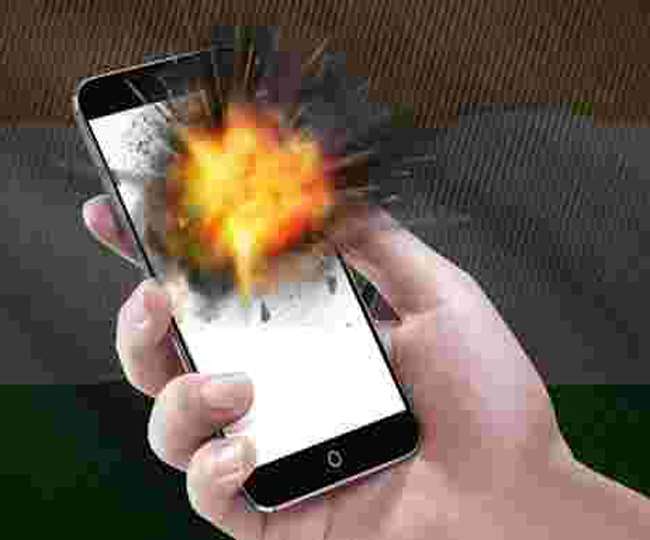 CG Mobile Battery Blast: मोबाइल बैटरी ब्लास्ट से मासूम की मौत, चेहरा-सीना-पेट और हाथ बुरी तरह झुलसा