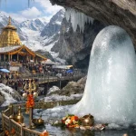 Amarnath Yatra 2026: बाबा बर्फानी की पवित्र अमरनाथ यात्रा 3 जुलाई 2026 से शुरू होकर 28 अगस्त 2026 तक चलेगी। इस वर्ष यात्रा कुल 57 दिनों की होगी। श्री अमरनाथजी श्राइन बोर्ड ने यात्रा की सभी तैयारियां पूरी कर ली हैं। श्रद्धालु ऑनलाइन और अधिकृत बैंक शाखाओं के माध्यम से रजिस्ट्रेशन करा सकते हैं।