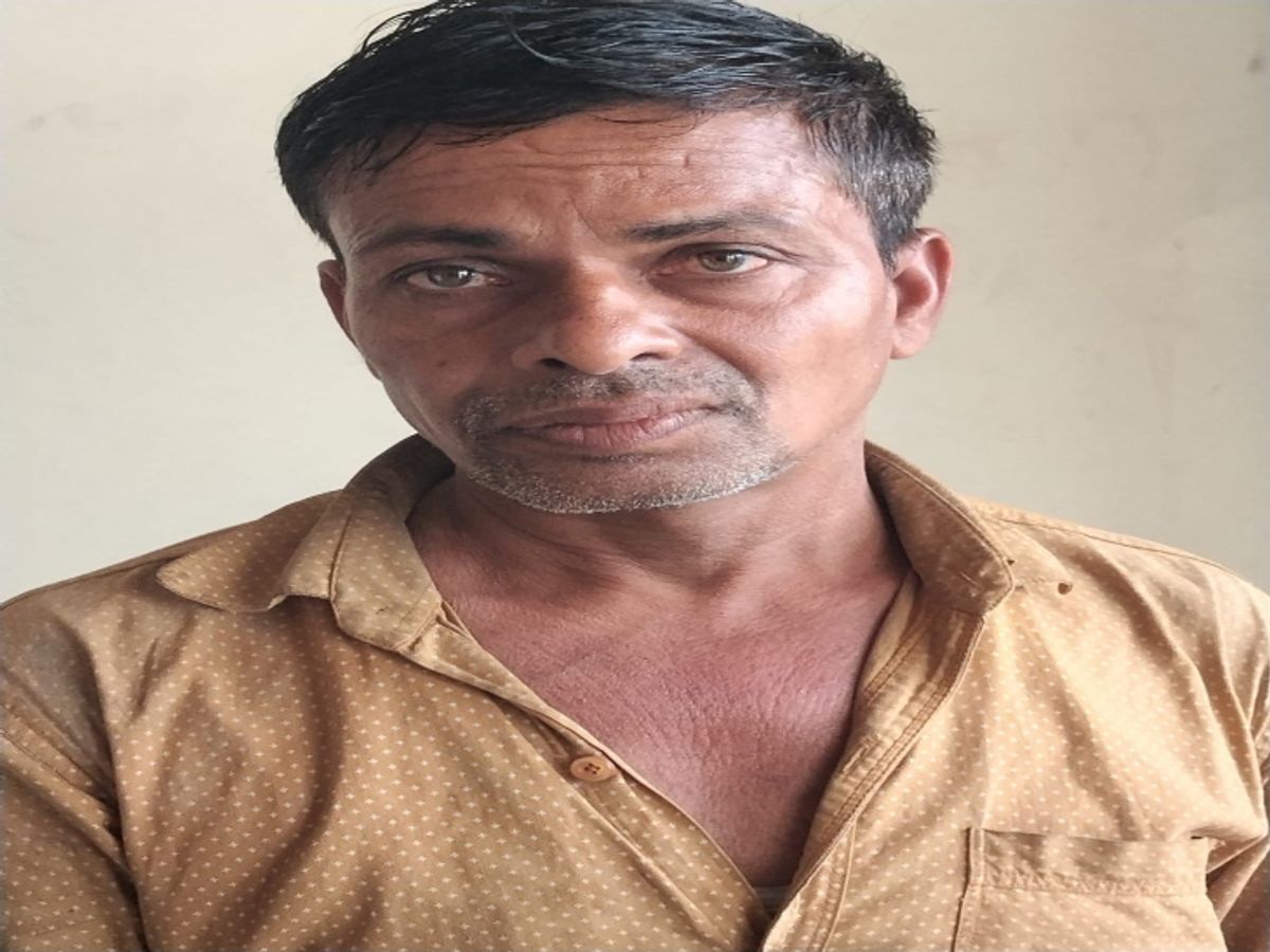 Raipur News: 7 साल से फरार डकैती और गैंगरेप का आरोपी रायपुर से गिरफ्तार, स्टील फैक्ट्री में मजदूर बनकर छिपा था