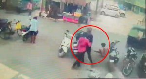 CG Murder: सो रहे युवक पर बत्ते से 35 वार, दोस्त की हत्या का लाइव वीडियो..