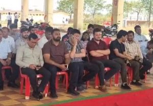 CG Tehsildar Strike: 500 से अधिक तहसीलदार हड़ताल पर, लोग परेशान; कामकाज ठप, भाजपा विधायक की गिरफ्तारी की मांग