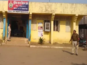 Raipur Murder: रायपुर के खार में अज्ञात युवक की लाश, हत्या की आशंका