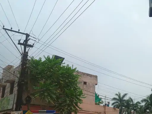 Raipur Breaking: रायपुर में सोलर पैनल लगाते समय 2 मजदूरों की मौत, हाईटेंशन लाइन की चपेट में आने से लगा करंट