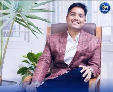 CG Breaking: छत्तीसगढ़ के बहुचर्चित कथित 2,161 करोड़ रुपये के शराब घोटाला मामले में पूर्व मुख्यमंत्री भूपेश बघेल के बेटे चैतन्य बघेल को सुप्रीम कोर्ट से बड़ी राहत मिली है। शीर्ष अदालत ने उनकी जमानत बरकरार रखते हुए प्रवर्तन निदेशालय और राज्य सरकार की ओर से दायर जमानत रद्द करने की याचिकाओं को खारिज कर दिया।