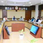 CG Cabinet Meeting: छत्तीसगढ़ के मुख्यमंत्री विष्णु देव साय की अध्यक्षता में कैबिनेट की बैठक शुरू हो गई है। बैठक में प्रदेश से जुड़े कई महत्वपूर्ण मुद्दों पर चर्चा की जा रही है। मंत्रिमंडल के सदस्य अलग-अलग प्रस्तावों और जनहित से जुड़े विषयों पर विचार-विमर्श कर रहे हैं। चर्चा पूरी होने के बाद सरकार कई महत्वपूर्ण निर्णयों पर मुहर लगा सकती है।