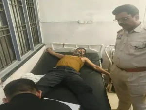 भाई चंदू दास के कंधे और चेहरे पर गंभीर चोट लगी है