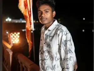 खिलेश्वर धीवर (18)