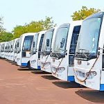 Raipur City Bus Service: नवा रायपुर स्थित मंत्रालय और विभागाध्यक्ष कार्यालयों में कार्यरत हजारों अधिकारियों और कर्मचारियों को राहत मिली है। छत्तीसगढ़ मंत्रालयीन कर्मचारी संघ की मांग के बाद सरकार ने सिटी बस सेवा की अवधि छह महीने के लिए बढ़ाने का फैसला लिया है। इससे 1 नवंबर 2026 से बस सेवा बंद होने की आशंका खत्म हो गई है और कर्मचारियों का आवागमन पहले की तरह जारी रहेगा।